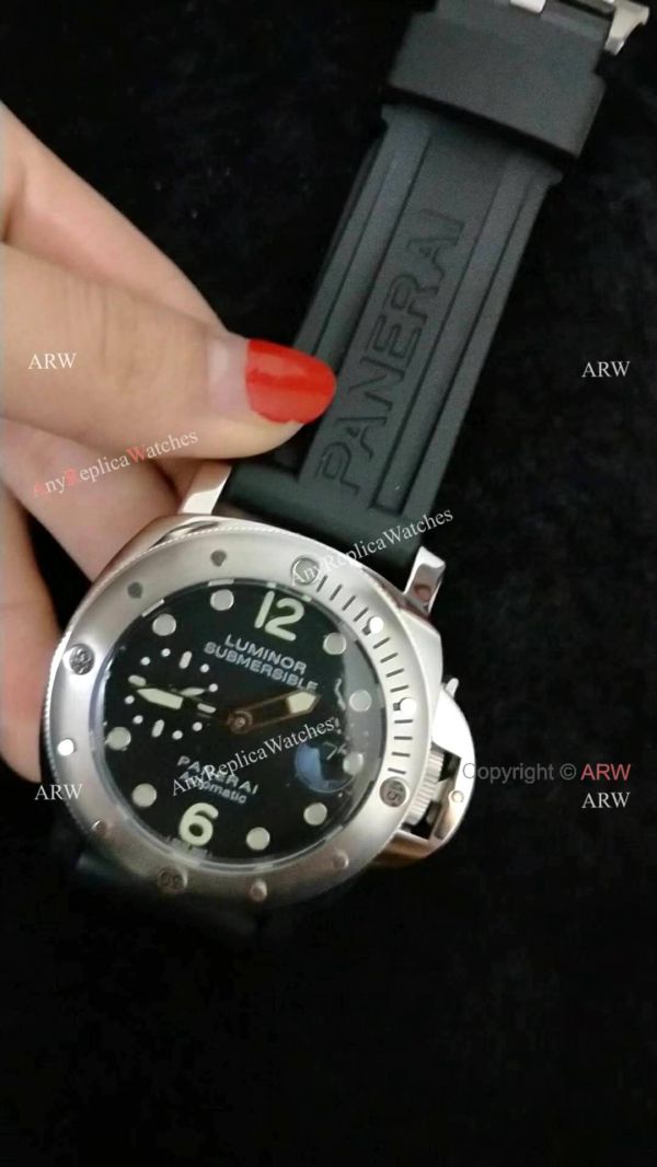 Buy Replica PAM 024 Panerai Luminor Submersible SS Rubber Watch Buy Replica PAM 024 Panerai Luminor Submersible SS Rubber Watch