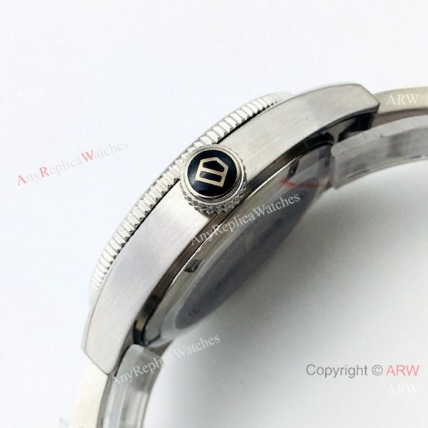 Grade 1A Swiss TAG Heuer Autavia 2836 Watch Stainless Steel Green Face Grade 1A Swiss TAG Heuer Autavia 2836 Watch Stainless Steel Green Face