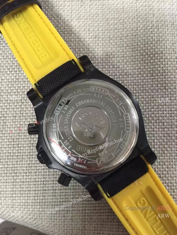 Breitling Avenger Hurricane military Replica Watch Red/Black Rubber Strap Breitling Avenger Hurricane military Replica Watch Red/Black Rubber Strap