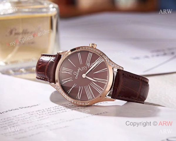 2018 Copy Omega De Ville Tresor Lady Watch Rose Gold Case 2018 Copy Omega De Ville Tresor Lady Watch Rose Gold Case