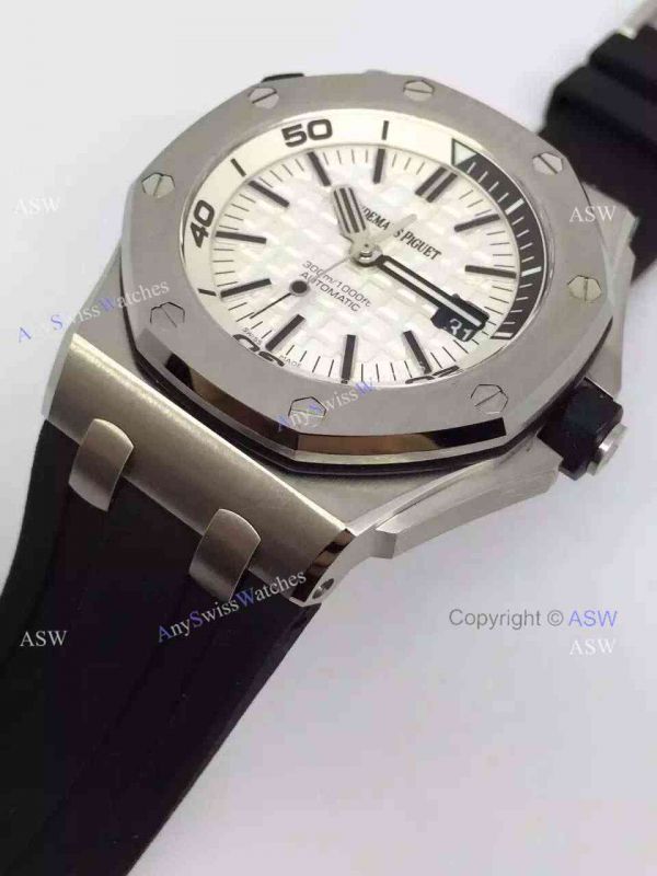 Swiss Audemars Piguet Replica Watch SS White Black Rubber Watch Swiss Audemars Piguet Replica Watch SS White Black Rubber Watch
