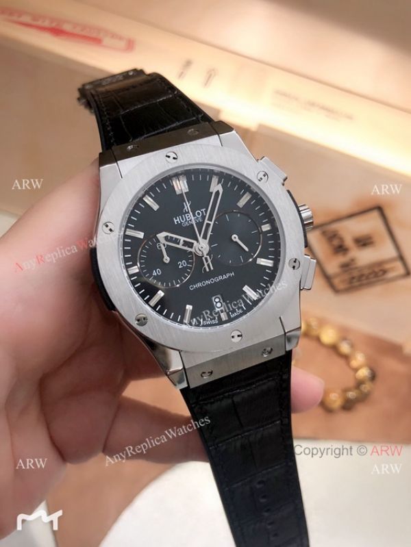 New Replica Hublot Classic Fusion Chrono Watches Black Bezel Black Rubber Band New Replica Hublot Classic Fusion Chrono Watches Black Bezel Black Rubber Band