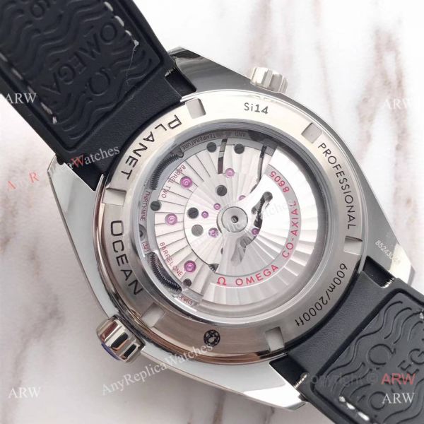 Swiss Copy Omega Seamaster GMT 600m Watch SS New BlackSilver Bezel Swiss Copy Omega Seamaster GMT 600m Watch SS New BlackSilver Bezel