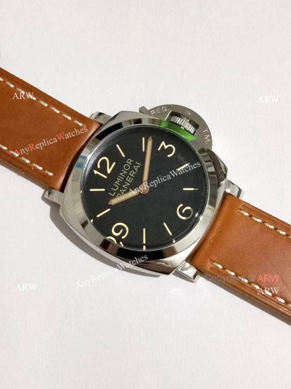 Panerai Luminor PAM 372 Replica Watch SS Brown Leather Strap Panerai Luminor PAM 372 Replica Watch SS Brown Leather Strap