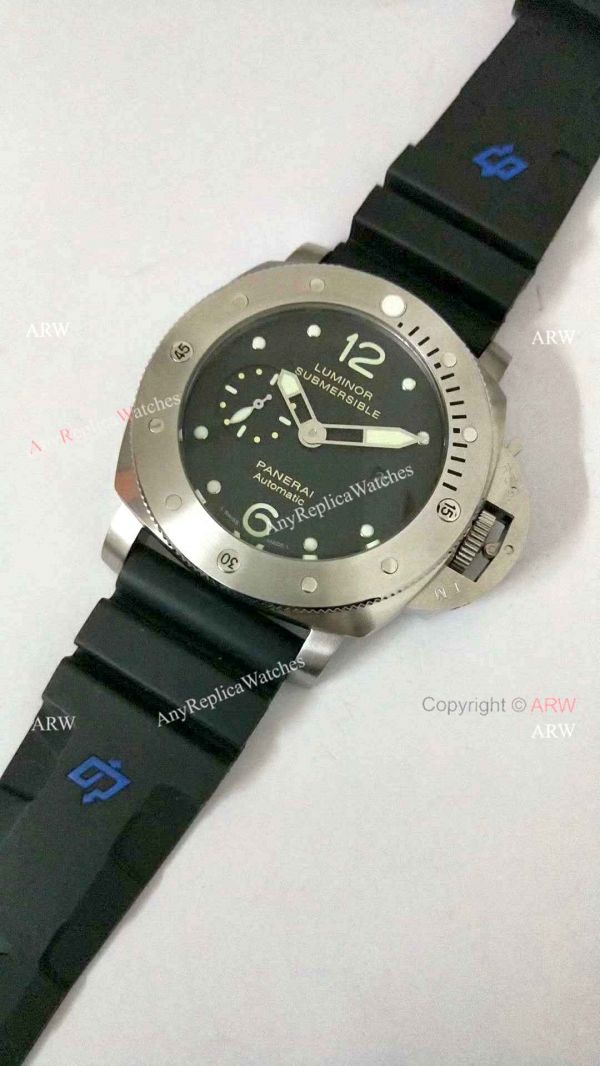 Officine Panerai Luminor Submersible PAM571 47mm Stainless Steel Rubber Watch Replica Officine Panerai Luminor Submersible PAM571 47mm Stainless Steel Rubber Watch Replica
