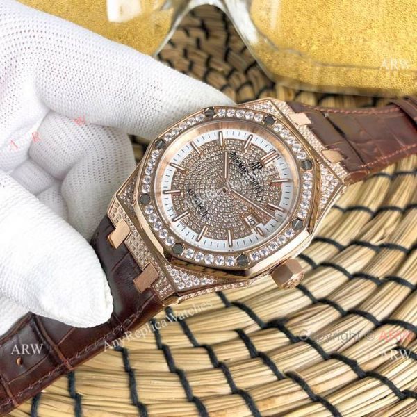 2019 Replica Audemars Piguet Royal Oak Rose Gold Diamond Watch 2019 Replica Audemars Piguet Royal Oak Rose Gold Diamond Watch