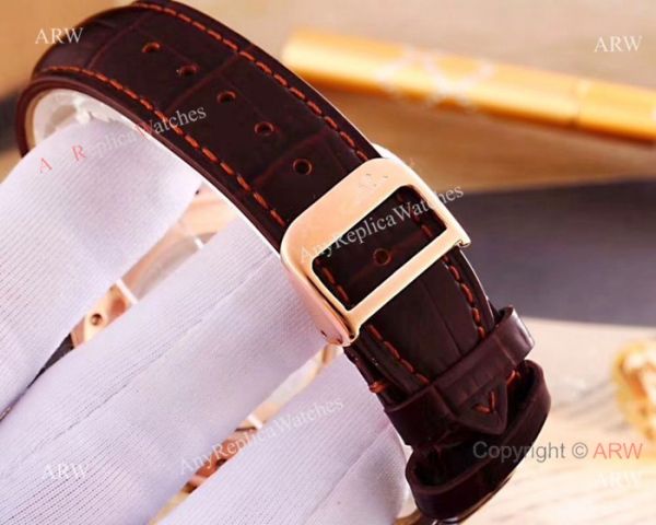 New Style Jaeger LeCoultre Geophysic Universal Replica Watch Rose Gold 41mm New Style Jaeger LeCoultre Geophysic Universal Replica Watch Rose Gold 41mm