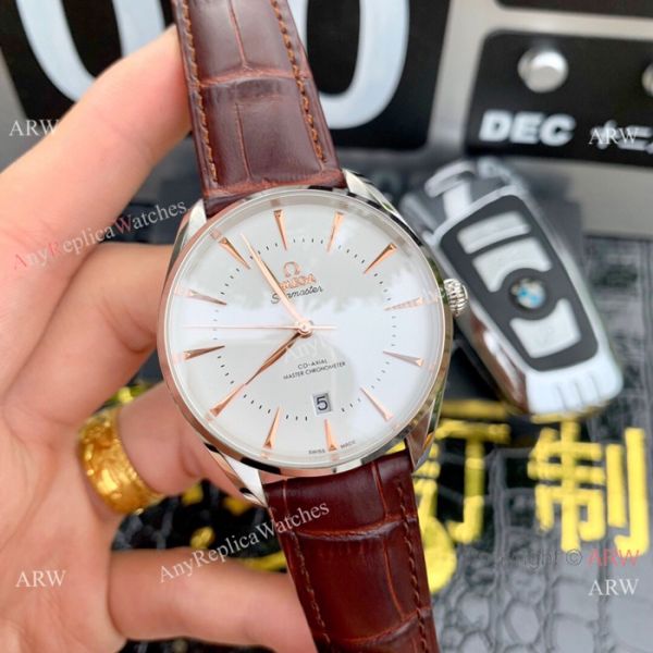 Swiss 8807 Omega Seamaster Edizione Venezia Replica Watches Rose Gold Swiss 8807 Omega Seamaster Edizione Venezia Replica Watches Rose Gold