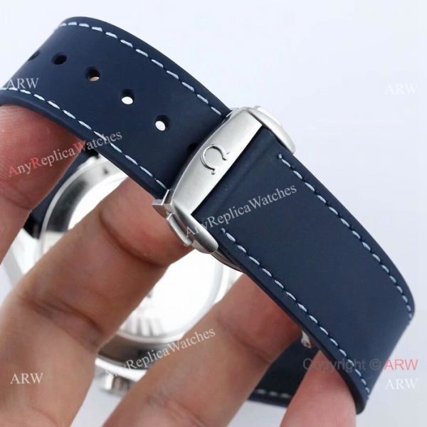 Replica Omega Seamaster 600m SS Blue Rubber Strap Watch Swiss 9300 Movement Replica Omega Seamaster 600m SS Blue Rubber Strap Watch Swiss 9300 Movement
