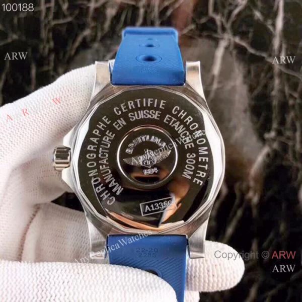 Copy Breitling Superocean II 43mm Watch Blue Dial Blue Rubber Band Copy Breitling Superocean II 43mm Watch Blue Dial Blue Rubber Band