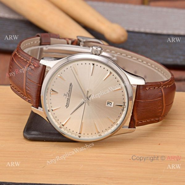 Best Copy Jaeger-LeCoultre Master Rose Gold Silver Face Watch Simple Design Best Copy Jaeger-LeCoultre Master Rose Gold Silver Face Watch Simple Design