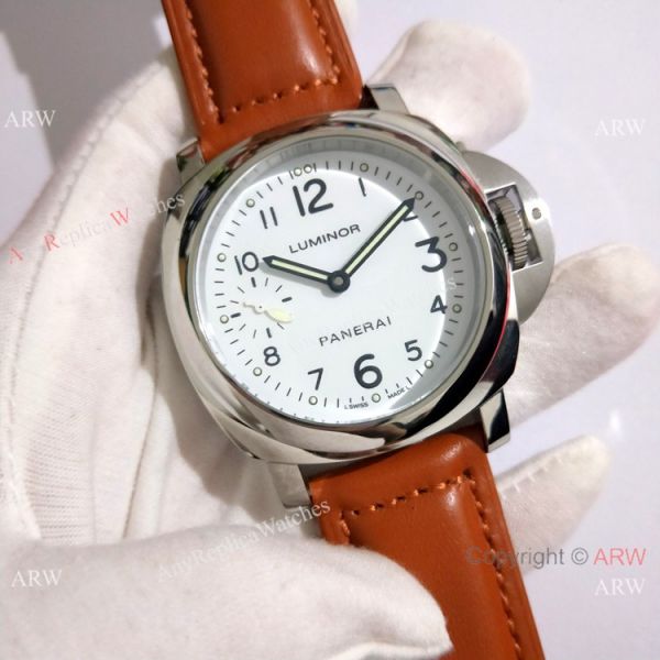 Copy Luminor Panerai White Dial Brown Leather Band Watch 44mm PAM00113 Copy Luminor Panerai White Dial Brown Leather Band Watch 44mm PAM00113