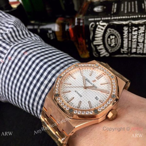 Copy Audemars Piguet Royal Oak Diamond bezel Rose Gold Watch 44MM Copy Audemars Piguet Royal Oak Diamond bezel Rose Gold Watch 44MM
