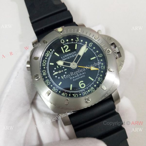 2019 Replica Panerai Submersible Rubber Strap PAM193 Watch Green Markers 2019 Replica Panerai Submersible Rubber Strap PAM193 Watch Green Markers