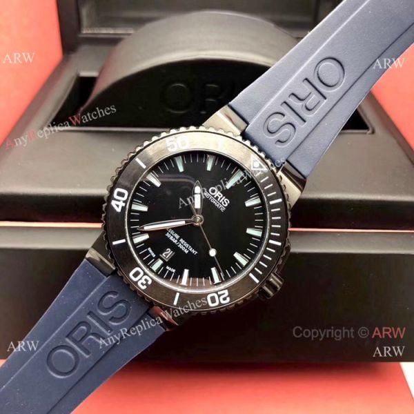 Highest Quality Fake Oris Aquis Swiss sw200 Watch Blue Rubber Strap Highest Quality Fake Oris Aquis Swiss sw200 Watch Blue Rubber Strap