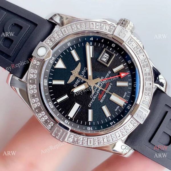 Noob Factory V2 Breitling Avenger II GMT Replica Watch Black Dial Diamond Bezel Noob Factory V2 Breitling Avenger II GMT Replica Watch Black Dial Diamond Bezel