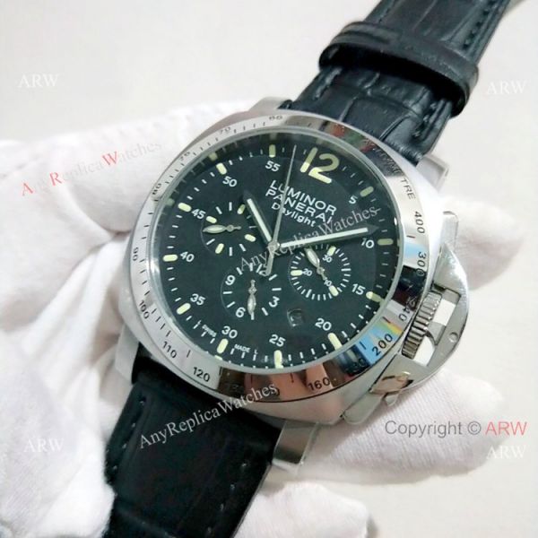 Panerai Luminor Daylight Automatic Watch SS Black Dial Panerai Luminor Daylight Automatic Watch SS Black Dial