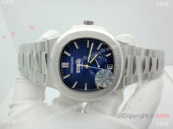 Swiss 324SC Patek Philippe Nautilus Moonphase Watch Stainless Steel Blue Face Swiss 324SC Patek Philippe Nautilus Moonphase Watch Stainless Steel Blue Face