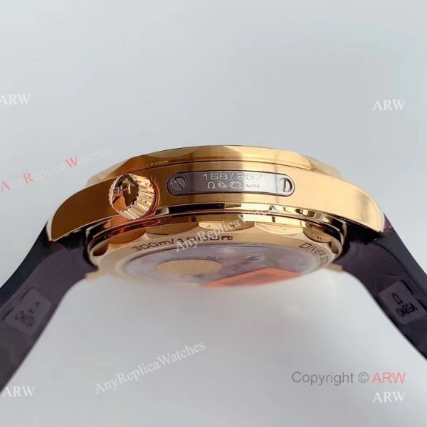 OM Factory Omega Seamaster Diver 300m 007 Limited Edition Black Rubber Strap Watch OM Factory Omega Seamaster Diver 300m 007 Limited Edition Black Rubber Strap Watch