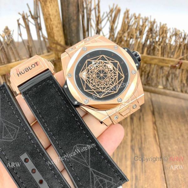 Top Quality Hublot Big Bang Sang Bleu II Watches Black Face Rose Gold Top Quality Hublot Big Bang Sang Bleu II Watches Black Face Rose Gold