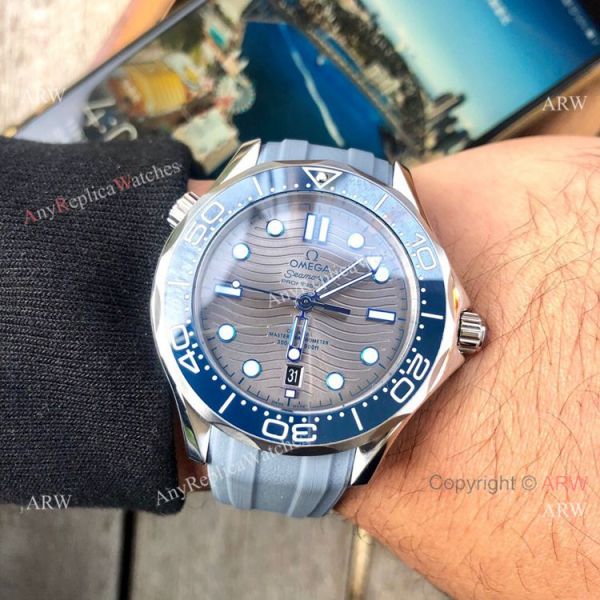 New Omega Seamaster Diver 300 M Watches SS White Rubber Strap New Omega Seamaster Diver 300 M Watches SS White Rubber Strap