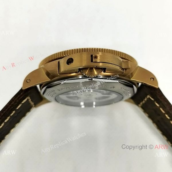 Panerai Luminor Submersible PAM00968 Watch Brass Case Panerai Luminor Submersible PAM00968 Watch Brass Case