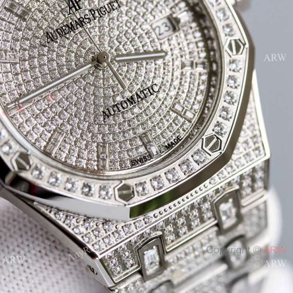 Best 41mm Silver Audemars Piguet Royal Oak Iced Out Replica Watches AP 15400 Best 41mm Silver Audemars Piguet Royal Oak Iced Out Replica Watches AP 15400