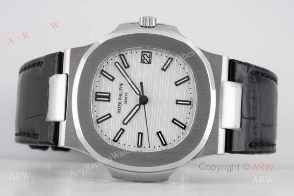 Swiss Replica Patek Philippe Nautilus Stainless Steel White Dial Watch Swiss 324 movement Swiss Replica Patek Philippe Nautilus Stainless Steel White Dial Watch Swiss 324 movement
