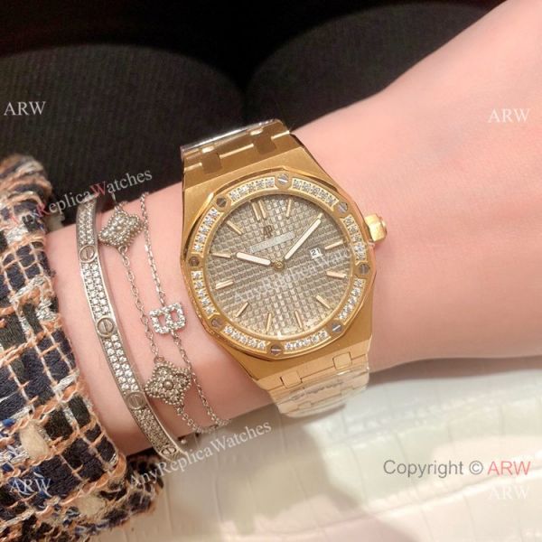 Clone Audemars Piguet Royal Oak Women Watch Diamond Bezel All Gold Clone Audemars Piguet Royal Oak Women Watch Diamond Bezel All Gold