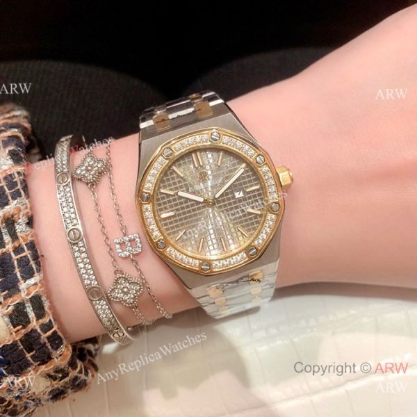 Copy Audemars Piguet Royal Oak Lady 33mm Watches Two Tone Copy Audemars Piguet Royal Oak Lady 33mm Watches Two Tone