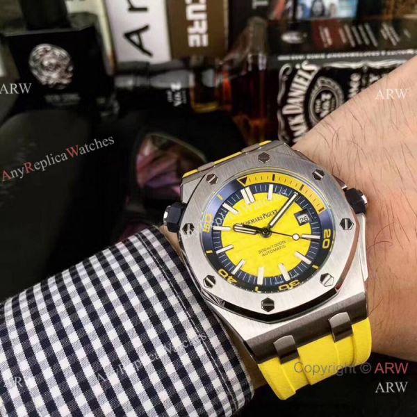 Replica Audemars Piguet Royal Oak Offshore Diver Watches Green Dial Replica Audemars Piguet Royal Oak Offshore Diver Watches Green Dial