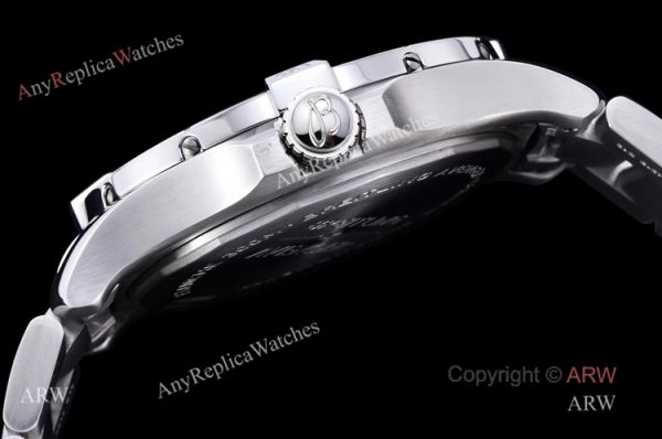 (GF) High Quality Replica Breitling Avenger 43mm Black Dial Stainless Steel Asia 2824 Watch (GF) High Quality Replica Breitling Avenger 43mm Black Dial Stainless Steel Asia 2824 Watch