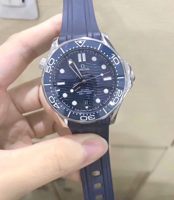 High Quality Replica Watches Omega Seamaster 300m 2018 New Automatic Watches New Wave Dials High Quality Replica Watches Omega Seamaster 300m 2018 New Automatic Watches New Wave Dials