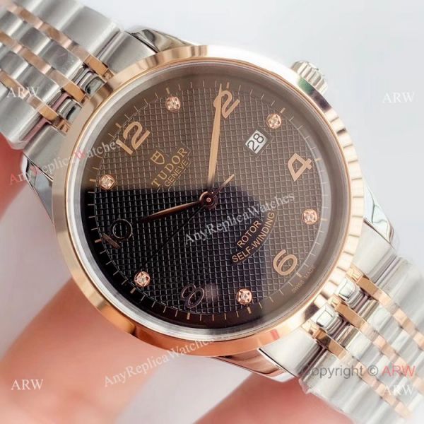 Swiss Replica Tudor 1926 Collection ETA2824 Watch 2-Tone Rose Gold Swiss Replica Tudor 1926 Collection ETA2824 Watch 2-Tone Rose Gold