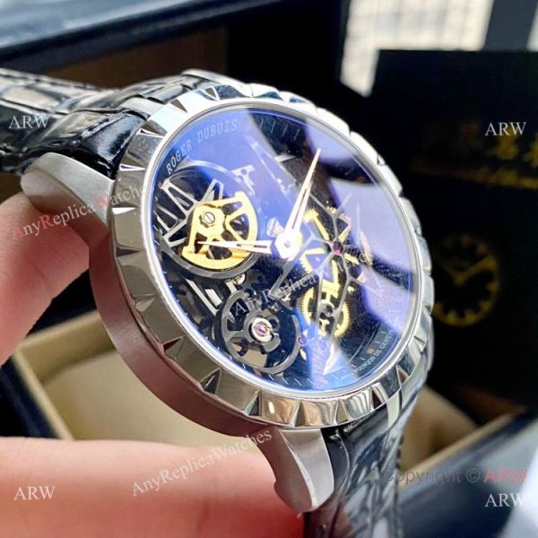 New Replica Roger Dubuis Excalibur 46 Watch Black Hollow Face Men Size New Replica Roger Dubuis Excalibur 46 Watch Black Hollow Face Men Size