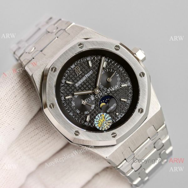 Swiss Replica Audemars Piguet Royal Oak Moon phase Watch 41mm Black Subdials Swiss Replica Audemars Piguet Royal Oak Moon phase Watch 41mm Black Subdials
