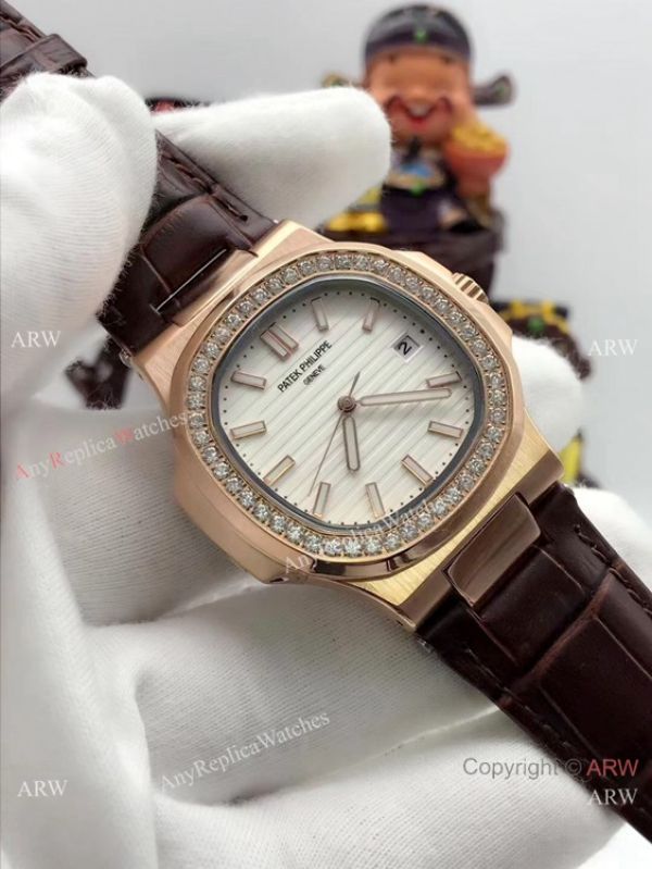 Patek Philippe Nautilus Replica Watch Diamond Bezel Rose Gold Patek Philippe Nautilus Replica Watch Diamond Bezel Rose Gold