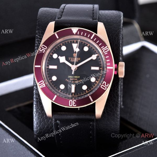 Copy Tudor Heritage Black Bay Watches Rose Gold Black Leather Strap 41mm Copy Tudor Heritage Black Bay Watches Rose Gold Black Leather Strap 41mm