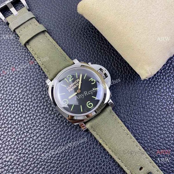 SF Factory Copy Panerai PAM606 Luminor Hong Kong P.3000 Watch Green Strap SF Factory Copy Panerai PAM606 Luminor Hong Kong P.3000 Watch Green Strap