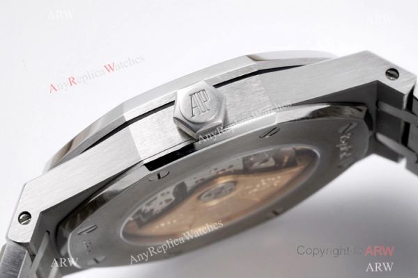 New! ZF Factory V2 Version Audemars Piguet Royal Oak Silver Dial 15400 Watch New! ZF Factory V2 Version Audemars Piguet Royal Oak Silver Dial 15400 Watch