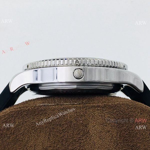 2021 New! TF Factory Breitling Superocean 44mm Watch Black Dial Rubber Strap 2021 New! TF Factory Breitling Superocean 44mm Watch Black Dial Rubber Strap