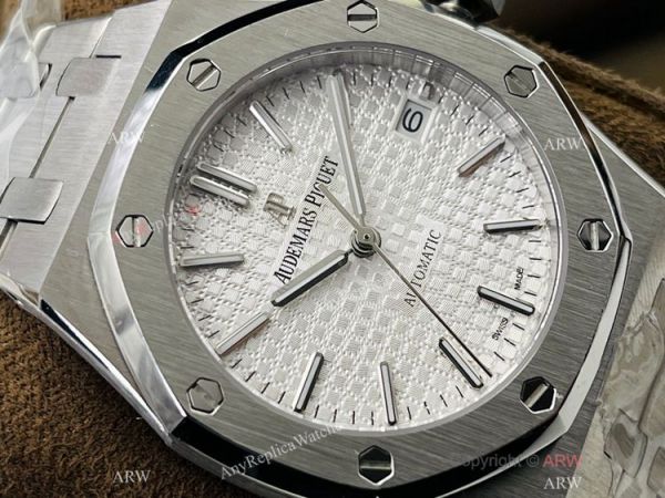 TWS factory V3 Version Swiss Audemars Piguet Royal Oak Cal.3120 Silver Dial Watch 37mm TWS factory V3 Version Swiss Audemars Piguet Royal Oak Cal.3120 Silver Dial Watch 37mm