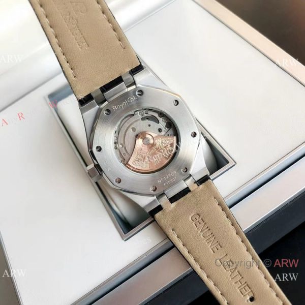 2021 NEW! Clone Audemars Piguet Royal Oak Jumbo Watch Green Leather Strap 2021 NEW! Clone Audemars Piguet Royal Oak Jumbo Watch Green Leather Strap