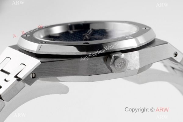 2021 New Swiss Copy Audemars Piguet Royal Oak 34mm SS Blue Textured Dial Watch Cal.5800 Movement 2021 New Swiss Copy Audemars Piguet Royal Oak 34mm SS Blue Textured Dial Watch Cal.5800 Movement