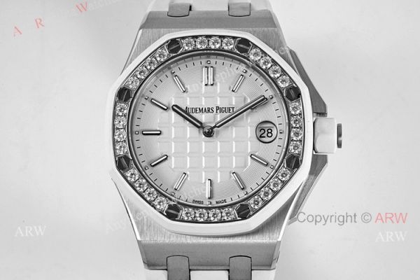Ladies Audemars Piguet Royal Oak Offshore 37mm White Dial Quartz Watch Ref 67540sk Ladies Audemars Piguet Royal Oak Offshore 37mm White Dial Quartz Watch Ref 67540sk