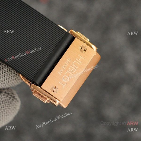 Knockoff Hublot Classic Fusion Diamond Face Rose Gold Watch 43mm Knockoff Hublot Classic Fusion Diamond Face Rose Gold Watch 43mm