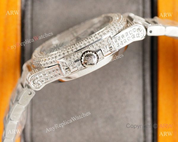 AAA Grade Iced Out Patek Philippe Nautilus Swiss 9015 Watch Full Diamond AAA Grade Iced Out Patek Philippe Nautilus Swiss 9015 Watch Full Diamond