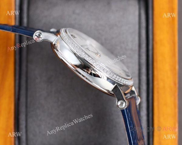 Swiss Patek Philippe Ultra-Thin Automatic Lady Watch Calatrava 7200R White Dial Swiss Patek Philippe Ultra-Thin Automatic Lady Watch Calatrava 7200R White Dial