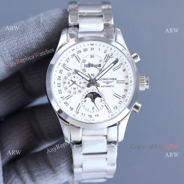 Replica Longines Master Collection 2-Tone Strap Moonphase Black Dial 40MM Watch Replica Longines Master Collection 2-Tone Strap Moonphase Black Dial 40MM Watch