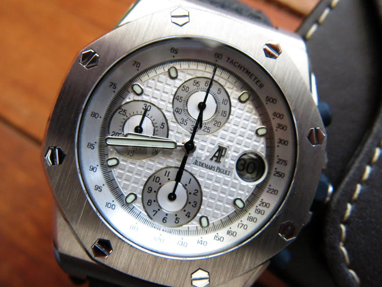 Audemars Piguet Royal Oak Offshore 25770ST.0.0001IN.01 Stainless Steel Automatic Chronograph Audemars Piguet Royal Oak Offshore 25770ST.0.0001IN.01 Stainless Steel Automatic Chronograph